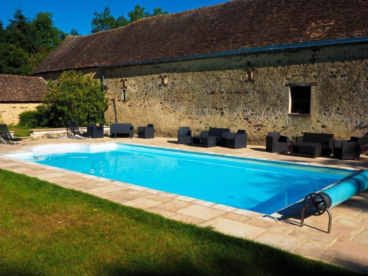 Gite Authentique Avec Piscine Chauffee, Parc Et Chevaux, Au Coeur D'Un Chateau Historique - Fr-1-410-189 Villa Le Tronchet  Kültér fotó